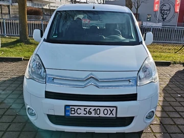 Авто Citroen Berlingo 2010 № 8904181