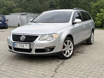 Авто Volkswagen Passat Variant 2010 № 8904316