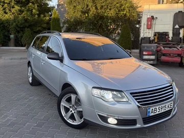 Авто Volkswagen Passat Variant 2010 № 8904394