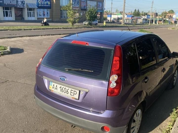 Авто Ford Fiesta 2007 № 8904460