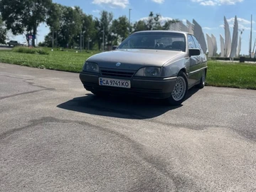 Авто Opel Omega 1988 № 8904486