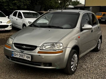 Авто Chevrolet Aveo 2005 № 8904531