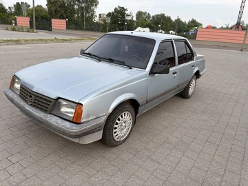 Авто Opel Ascona 1986 № 8904581