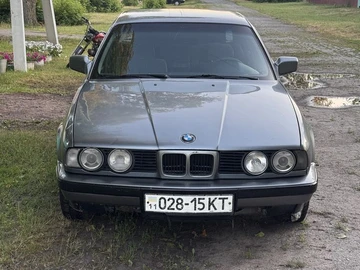 Авто BMW 5 Серия 1989 № 8904652