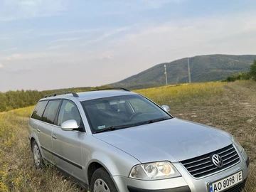 Авто Volkswagen Passat Variant 2004 № 8904913