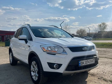 Авто Ford Kuga 2012 № 8905100