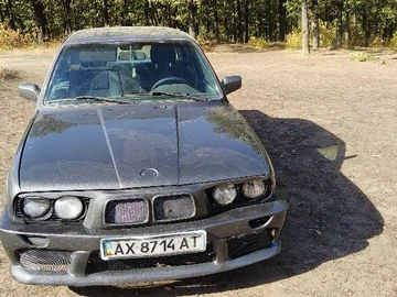 Авто BMW 3 Серия 1984 № 8905139