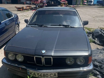 Авто BMW 7 Серия 1986 № 8905142