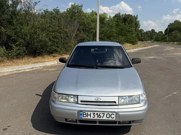 Авто ВАЗ 2110 2001 № 8905261