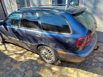 Авто Volvo V40 Kombi 2003 № 8905274