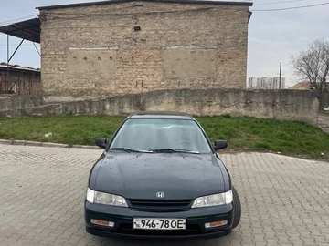 Авто Honda Accord 1994 № 8905392
