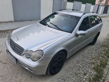 Авто Mercedes C Серия 2005 № 8905505