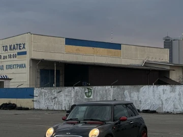 Авто MINI Hatch 2004 № 8905674