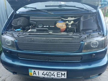 Авто Volkswagen Multivan 2000 № 8905898