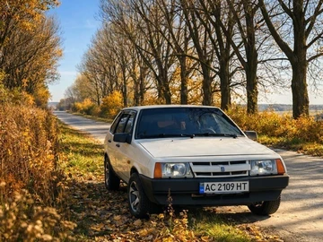 Авто ВАЗ 2109 1998 № 8905911