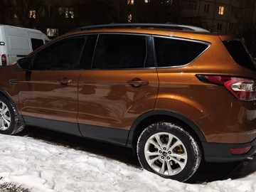 Авто Ford Escape 2017 № 8905922