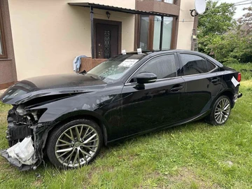 Авто Lexus Is Серія 2016 № 8905924