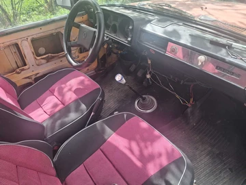 Авто ВАЗ 2105 1982 № 8906011