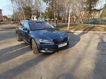 Авто Skoda Superb 2017 № 8906012