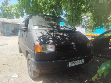 Авто Volkswagen Transporter 1994 № 8906047