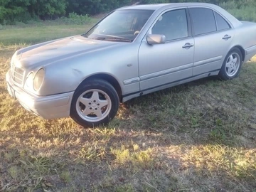 Авто Mercedes E Серия 1997 № 8906049