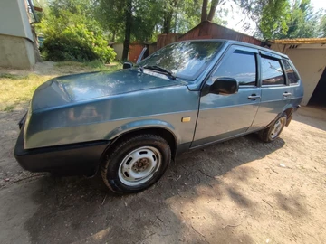 Авто ВАЗ 2109 2001 № 8906151