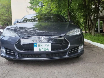 Авто Tesla Model S 2016 № 8906209