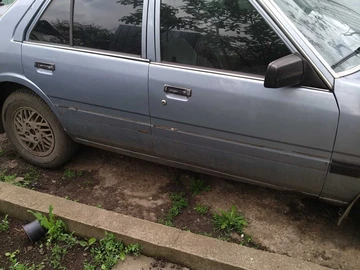 Авто Mazda 121 1986 № 8906212