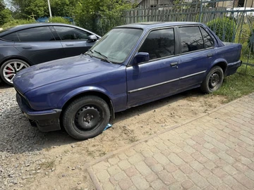 Авто BMW 3 Серия 1987 № 8906233