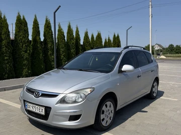 Авто Hyundai I30 2009 № 8906247