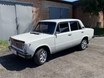 Авто ВАЗ 2101 1985 № 8906260