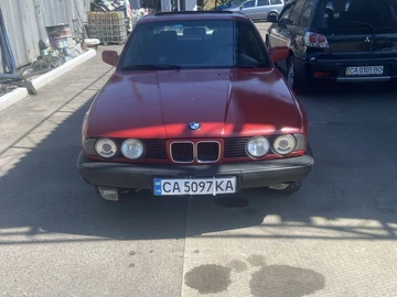 Авто BMW 5 Серия 1991 № 8906387