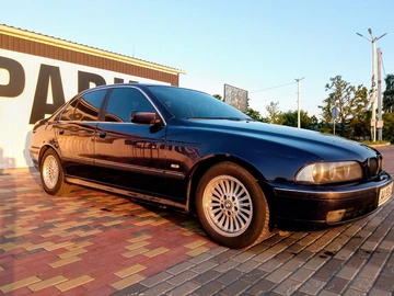 Авто BMW 5 Серия 1998 № 8906405
