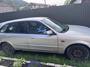 Авто Mazda 323 2001 № 8906496