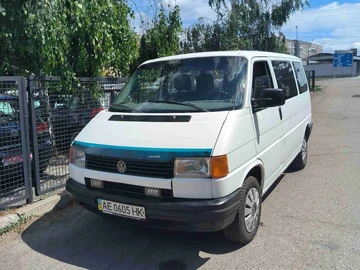 Авто Volkswagen Transporter 1994 № 8906575