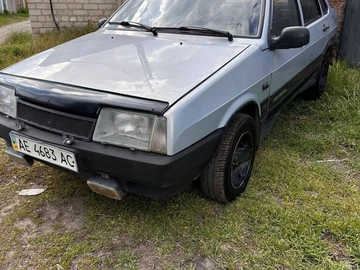 Авто ВАЗ 21099 2004 № 8906703