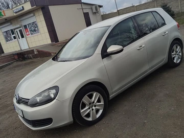 Авто Volkswagen Golf 2009 № 8906712