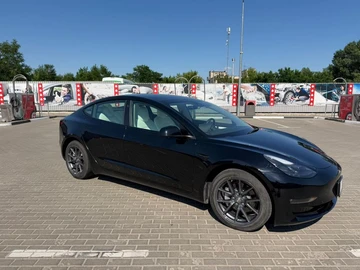 Авто Tesla Model 3 2022 № 8906713