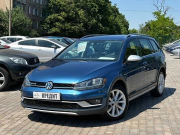 Авто Volkswagen Golf 2019 № 8906793