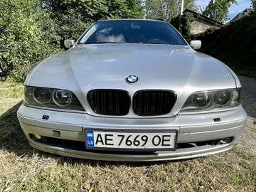 Авто BMW 5 Серия 2001 № 8906871
