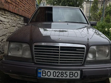 Авто Mercedes W124 1995 № 8906885