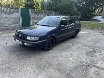 Авто Volkswagen Passat Variant 1996 № 8907040