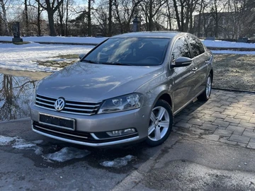Авто Volkswagen Passat Sedan 2012 № 8907096