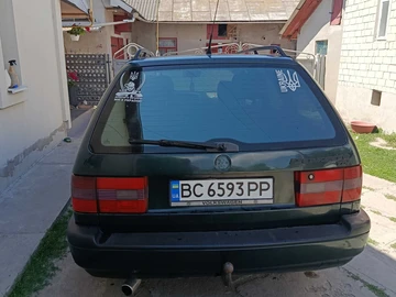 Авто Volkswagen Passat Variant 1996 № 8907116