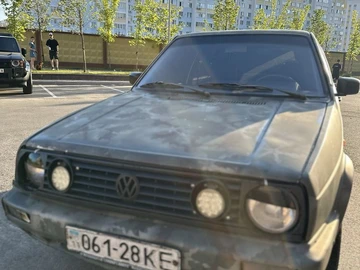 Авто Volkswagen Golf 1989 № 8907212