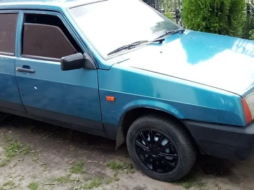 Авто ВАЗ 21099I 2000 № 8907225