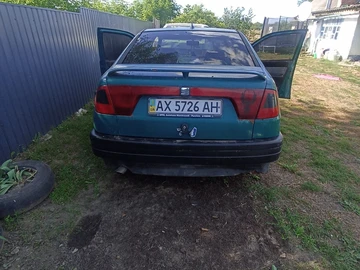 Авто SEAT Cordoba 1994 № 8907229