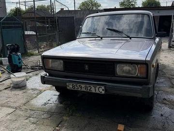 Авто ВАЗ 2105 1987 № 8907297