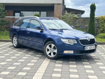 Авто Skoda Superb 2010 № 8907509