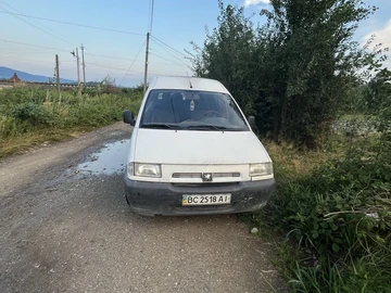 Авто Peugeot 104 1999 № 8907547
